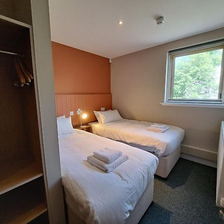 An Spiris Accommodation At Dundreggan Rewilding Centre エクステリア 写真