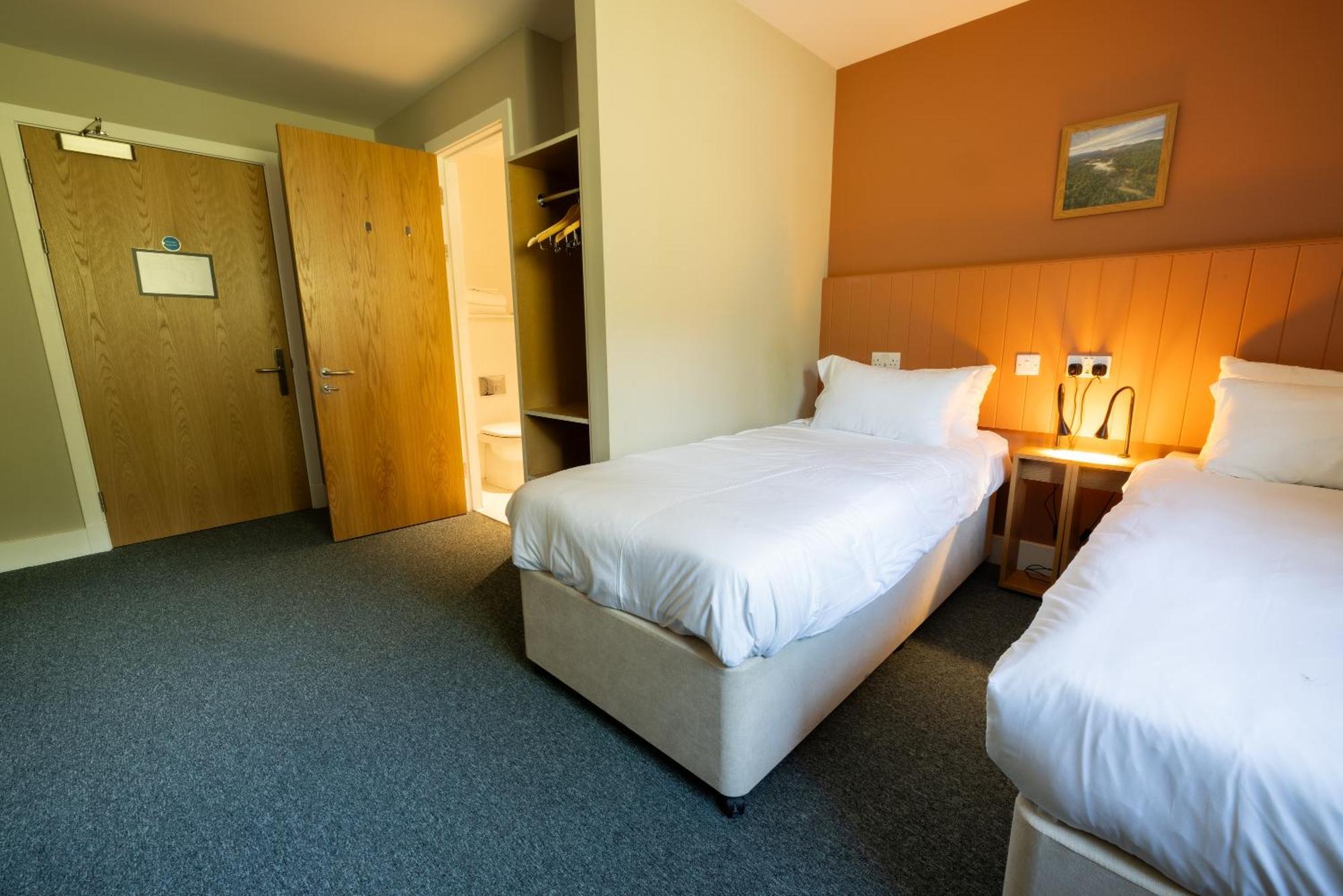 An Spiris Accommodation At Dundreggan Rewilding Centre エクステリア 写真