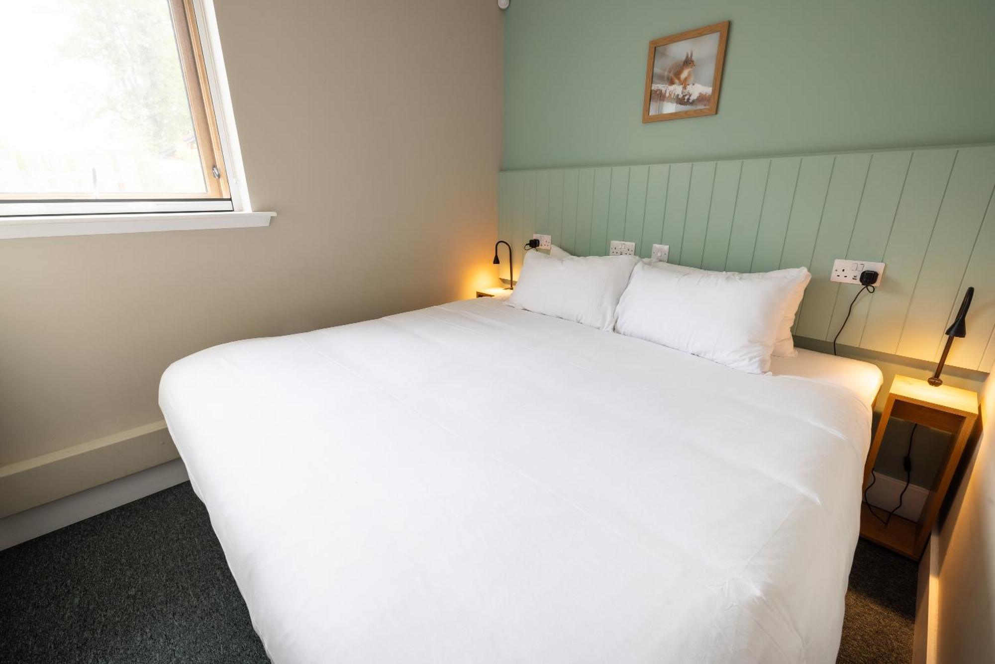 An Spiris Accommodation At Dundreggan Rewilding Centre エクステリア 写真