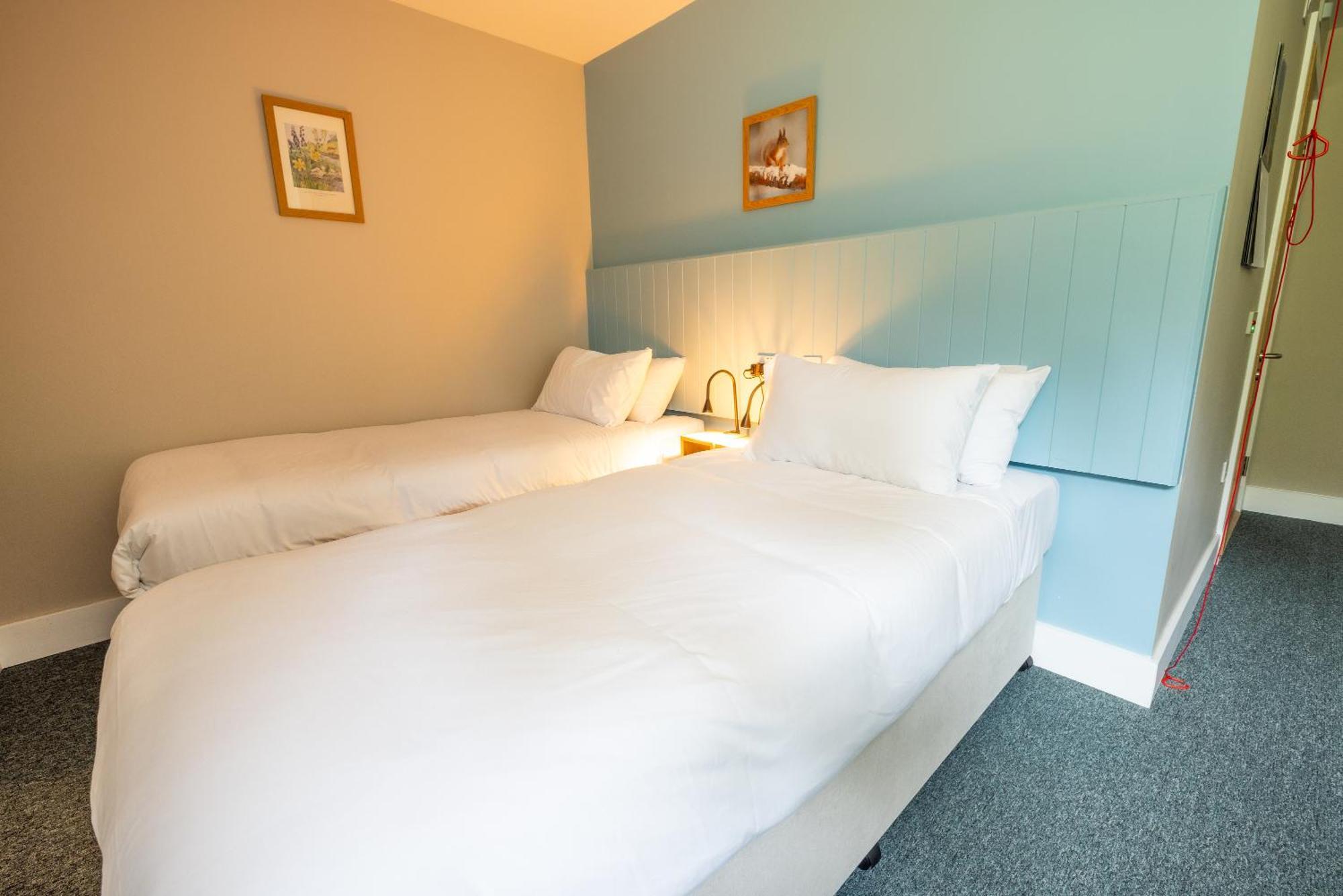 An Spiris Accommodation At Dundreggan Rewilding Centre エクステリア 写真